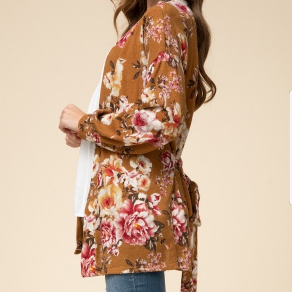 Floral Print Cardigan - Picture 2 of 5